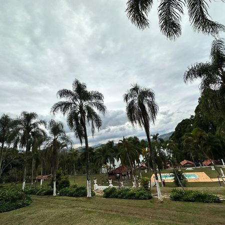 Pousada Solar Das Palmeiras Joanópolis Extérieur photo
